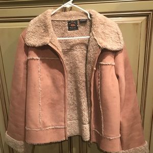 Warm Sherpa jacket in size L.